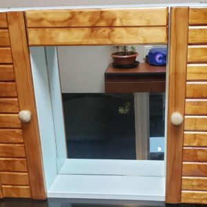 Botiquin puertas Alerce